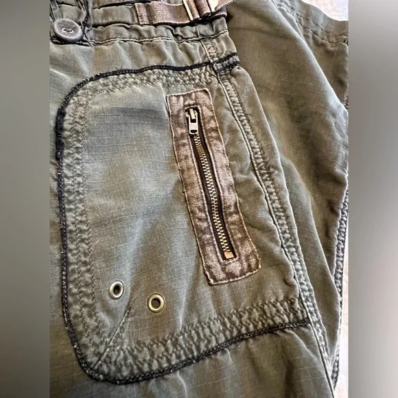 DA-NANG CROPPED CARGO - Picture 9 of 16